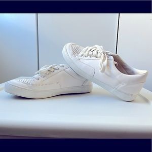 Banana Republic sneakers, size 7